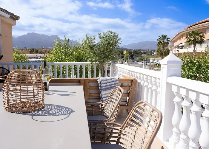 Casa Naru Albir, Duplex Appartement Met Ruim Terras En Buitenkeuken